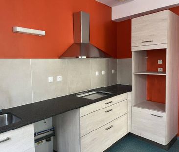 Location appartement t4 90 m² à Villefranche-de-Rouergue (12200) - Photo 2