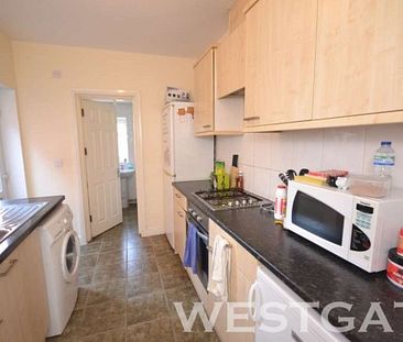 6 Bed - Pitcroft Avenue, Reading - Photo 6