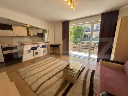 Apartament cu o camera, modern, loc parcare, zona Eroilor! - Photo 2
