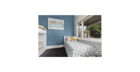 Renovated Victorian Home - Photo 5