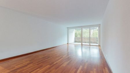 Attic apartment with terrace and view - Photo 2