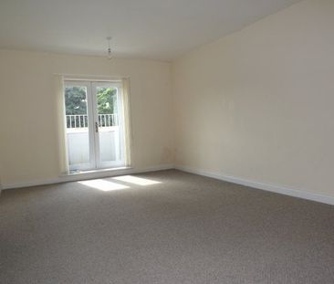 St. Johns Court, Chesterfield, S41 - Photo 1