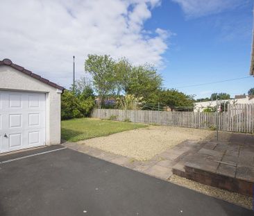 3 bedroom semi-detached bungalow to rent - Photo 5