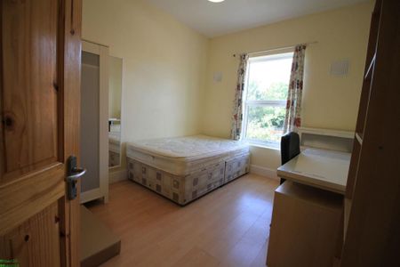 5 bedroom terraced house to rent - Photo 2