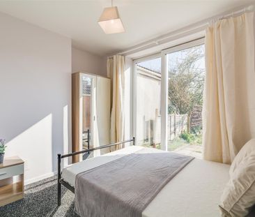 Fifth Avenue, Bristol - Photo 5