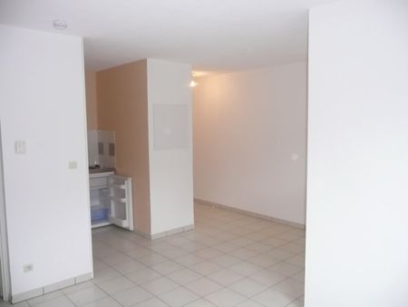 Location Appartement 2 pièces 38m² CAHORS 46000 - Photo 4