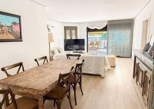 Luxury Apartment for rent in Marbella Del Este, Spain