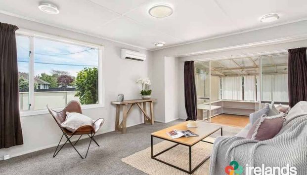 Charming 3-Bedroom Home in Bryndwr - Photo 1