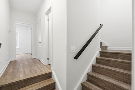 For Lease - 6 Robert Gilpin Lane, Richmond Hill, Ontario - Photo 3