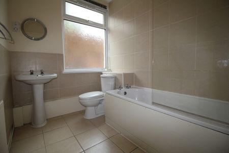 2 Bed Student Accommodation - Photo 5