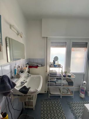 Rustig, doch nabij het centrum gelegen woning met 3 slaapkamers en tuin! - Foto 1