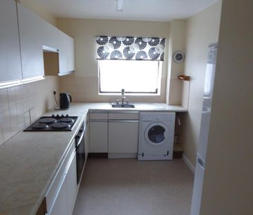 1 bedroom ground floor flat to rent - Photo 5