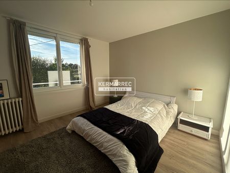 Location Appartement 4 pièces 100m² - Photo 4