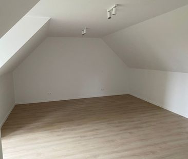 NIEUWBOUW prachtig afgewerkte woning met grote tuin, ideaal gelegen... - Foto 3