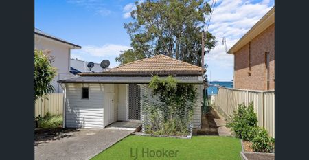 WATERFRONT RESERVE - Photo 3