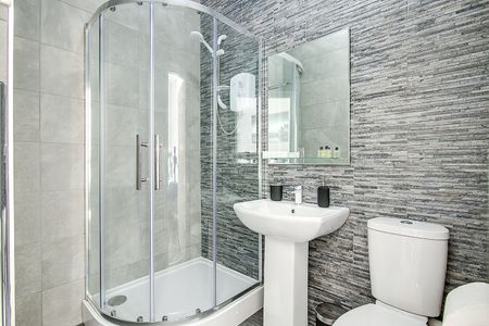 Room in a Shared House, Gillott Road, B16 - Photo 2