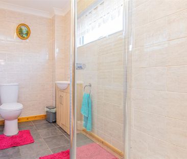 3 bed House To Let - Photo 2