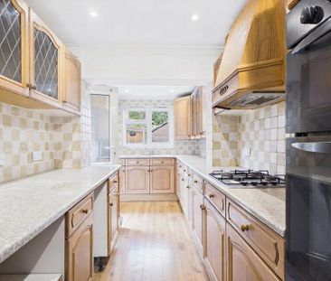 3 bedroom terraced house to rent - Photo 4