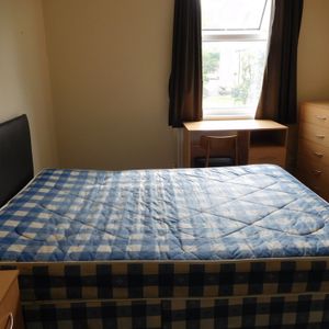 1 Bedroom Apartment To Rent in Nottingham - Photo 3