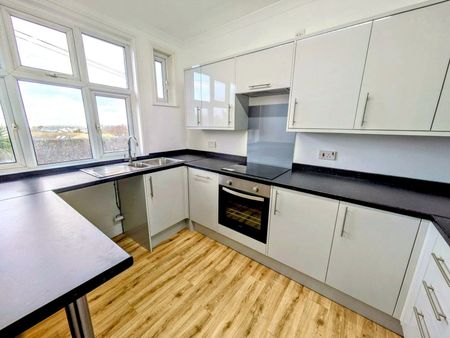 Churchtown, Mullion, Helston, Cornwall, TR12 - Photo 4