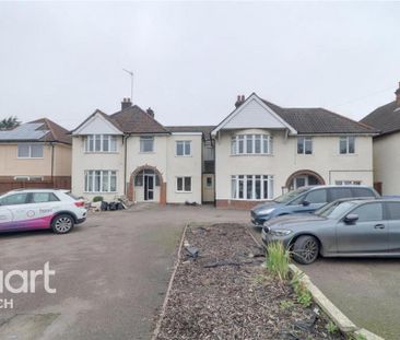 1 bedroom in a house share to rent - Photo 1