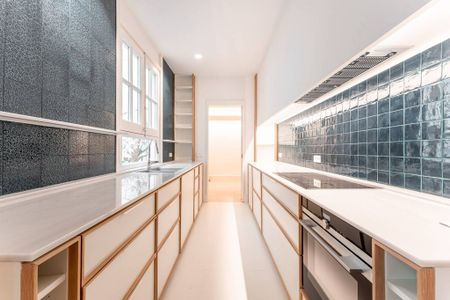 5 room luxury Apartment for rent in Barcelona, Spain - Photo 2