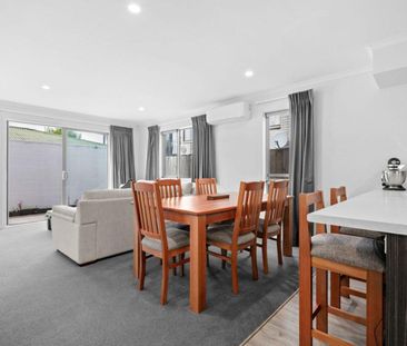 Top School Zone Home - Photo 2