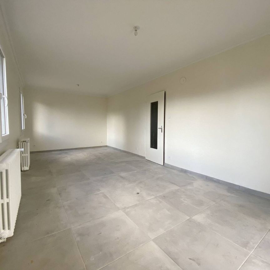 Location maison villa 5 pièces 87.03 m² à Romans-sur-Isère (26100) - Photo 1