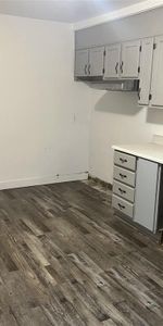 5 1/2 rénové, à 5 mn à pied du métro Fabre, des commerces et grands parcs - Photo 3