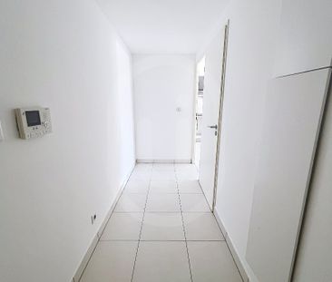 Location Appartement 2 pièces 44m² MONTPELLIER 34000 - Photo 5