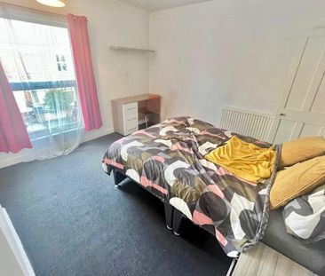 Portland Street - Photo 5