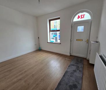 3 bedroom terraced house to rent - Photo 3