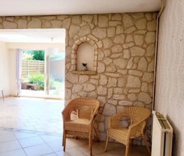 Location Maison 5 pièces 104m² SAINGHIN EN WEPPES 59184 - Photo 4