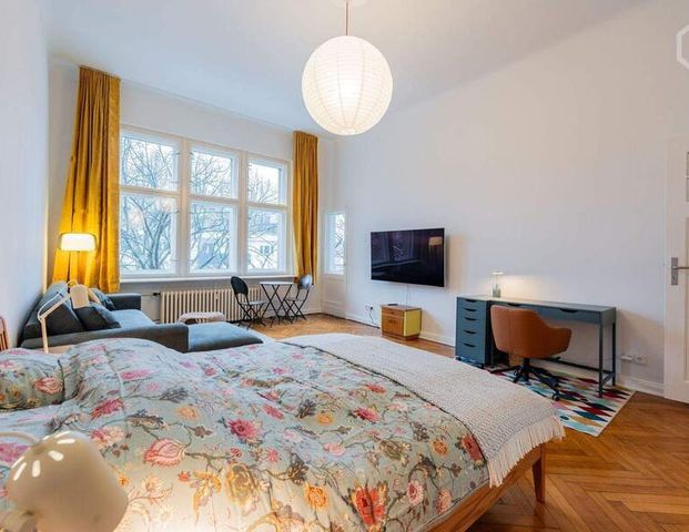 Tolle helle Wohnung mit Balkon in Charlottenburg - 5 Minuten Fussweg zu Ku'damm, Olivaer Platz und Preußenpark - Foto 1