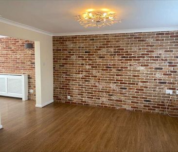 Castleford Close, Beddau, Pontypridd, CF38 - Photo 4