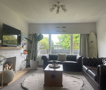 Nottingley Road, Frimley - Photo 1