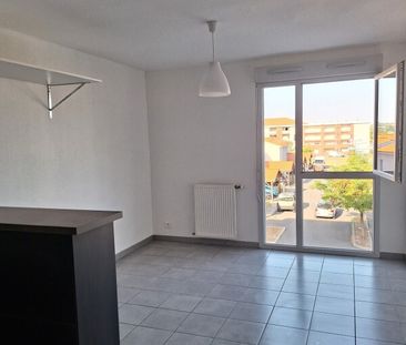 Location Appartement 1 pièce 26m² LAUNAGUET 31140 - Photo 5
