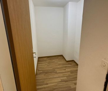 1.5 Zimmer, 1. Stock - Photo 1