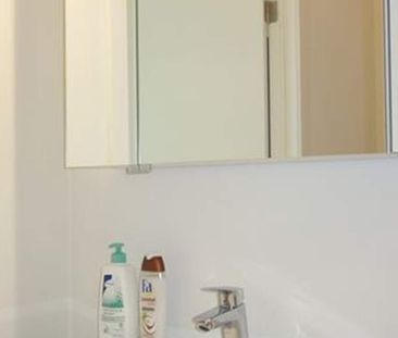 Appartement te huur in Antwerpen voor € 1.050 met 1 slaapkamer - Photo 2