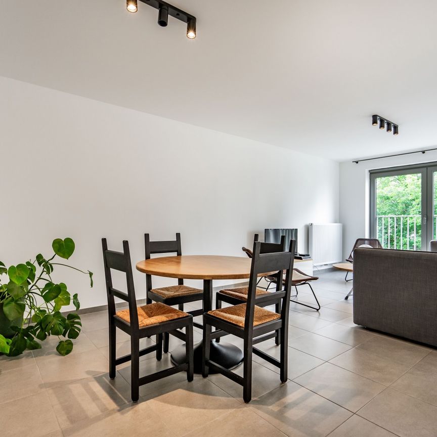 Appartement met twee slaapkamers in Bruxelles - Photo 1