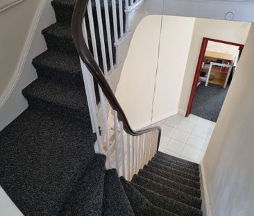 5 Bed Student Accommodation - Photo 3