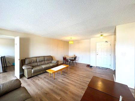 For Lease - 300 Keats Way Unit# 503, Waterloo, Ontario - Photo 2