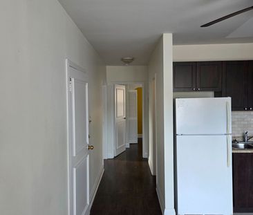 For Lease - 6 Stavebank Road Unit# 2, Mississauga, Ontario - Photo 4