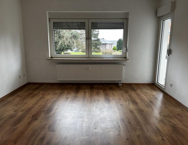 3 room apartment with balcony available immediately - Photo 1