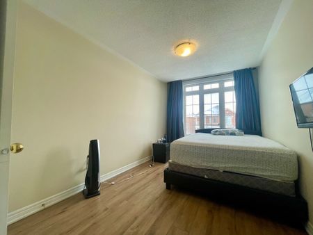 For Lease - 42 Crystalview Crescent Unit# #Upper, Brampton, Ontario - Photo 5