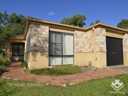 Arundel single storey townhouse with 3 bedroom & 2 bathroom - Photo 4