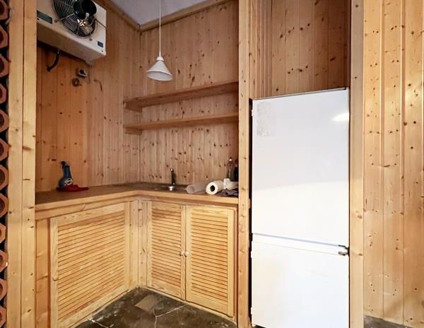 Einlagern, wo andere Urlaub machen! Lagerraum in zentraler Lage an der Konstanzer Laube - Photo 1