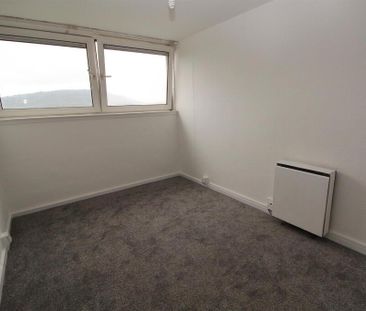 14a Woodland House, Woodland Drive, Newtownabbey, BT37 9SG - Photo 2
