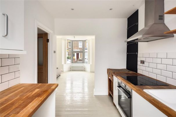 3 bedroom terraced house to rent - Photo 1