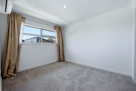 1A Marshall Street, Noble Park VIC 3174 - Townhouse For Rent | Domain - Photo 3